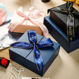 personalized-wrap-gift-boxes (1)